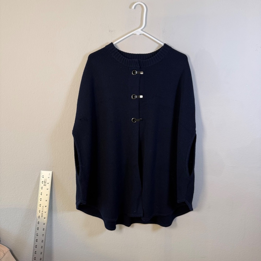 Banana Republic Extra Fine Merino Wool Poncho Navy Blue Toggle Cape M/L RN54023